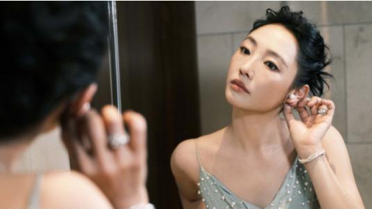 白百何喊话彭瑾，事情反转，恐是《春树》导演组策划好的局