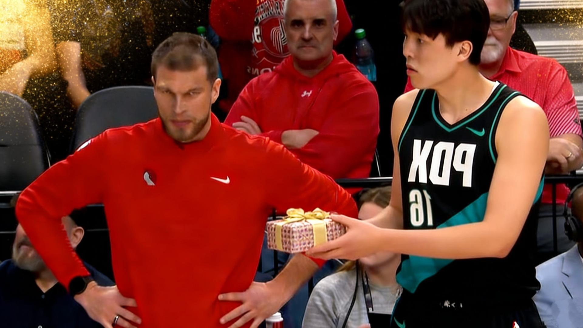 杨瀚森这个赛季艰难，只能看下个赛季！