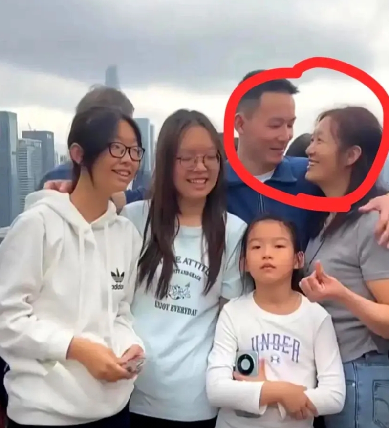 我问老公：为什么许建华也要为谢岳和现任说话，为什么也要撒谎呢？

我老公说：其实