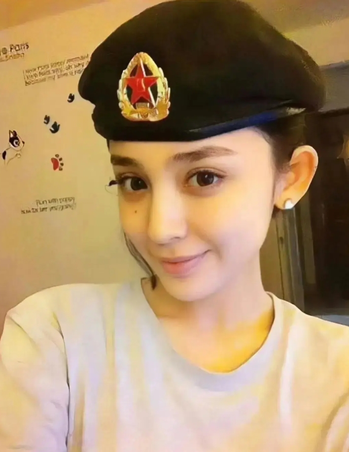 大学时期的古力娜扎什么水平？