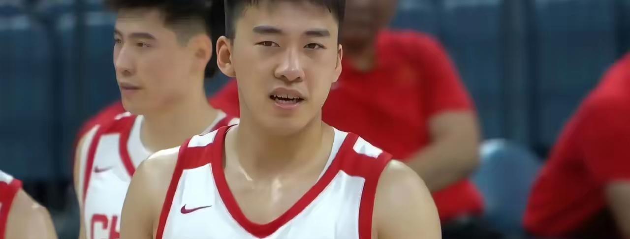 不少球迷都对昨晚男篮亚洲杯小组赛第一场，中国队VS沙特队（东道主）上半场表现堪称