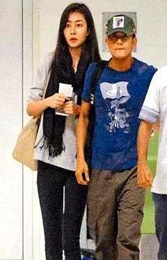 熊黛林陪伴郭富城长跑八年，最后却选择了富二代郭可颂，嫁入豪门。
熊黛林身高178