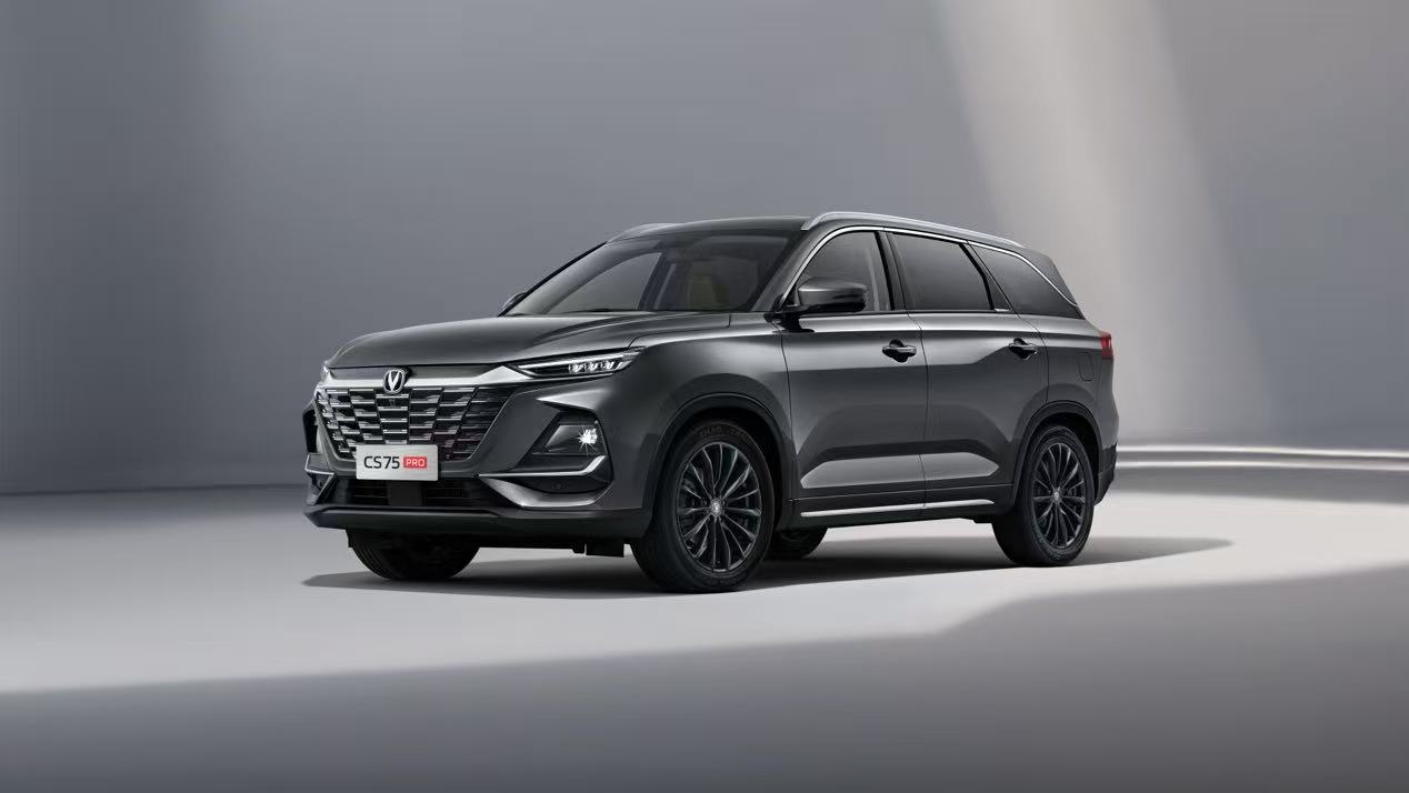 优惠后仅7.59万元起！长安CS75PRO上市：7座是亮点