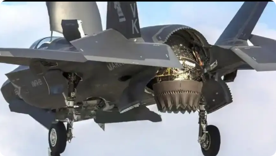 F35B的垂直起飞如此科幻先进，为啥美军很少用？其实原因很简单:
 
垂直起飞技