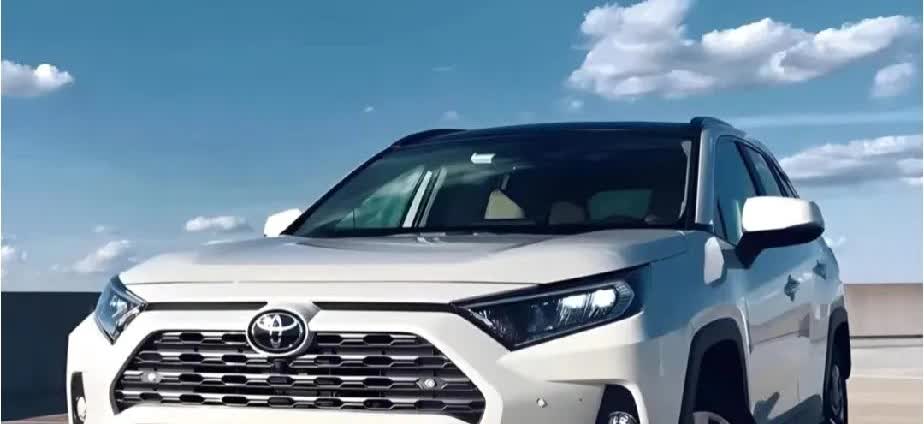 开了这么久车，今天必须吐槽下日系车！一直以为丰田省油？大错特错！
 
丰田凯