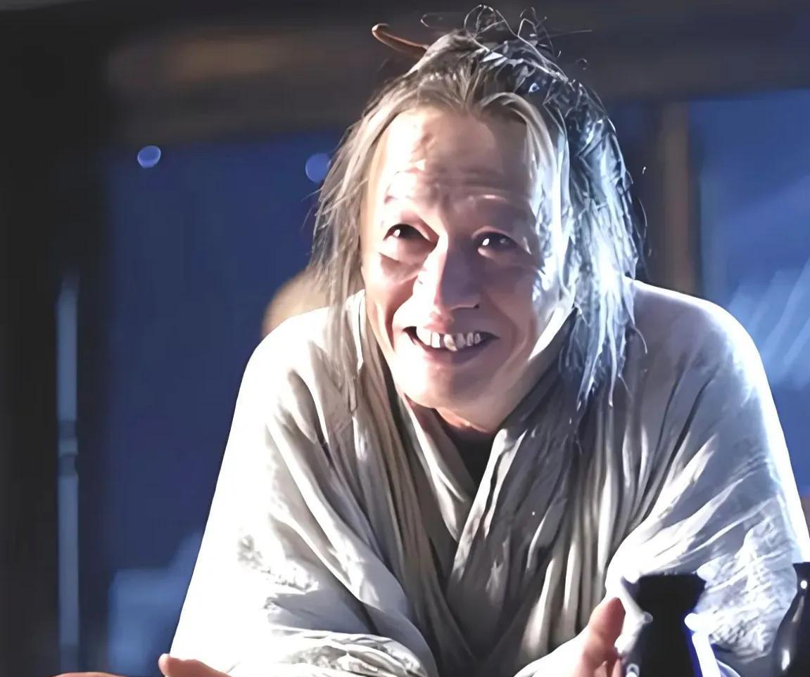杀了魏忠贤后，大明朝不久就垮了。  
如果当时魏忠贤不被杀，给他一百万军费，他可