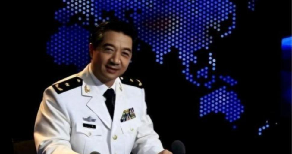 “美国就算站那不动，中国20年也追不上美国！”2015年有专家说中国再追20年也