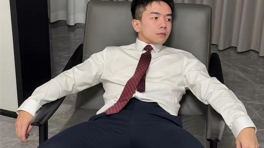 没人知道：男生暗恋时会偷偷写未发消息