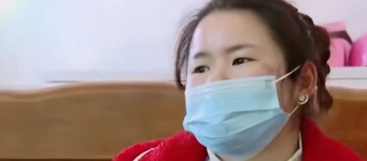 湖南长沙，未婚男子娶二婚带娃女教师，承诺家里拆迁后，把拆迁款全部给她。女子欣然嫁