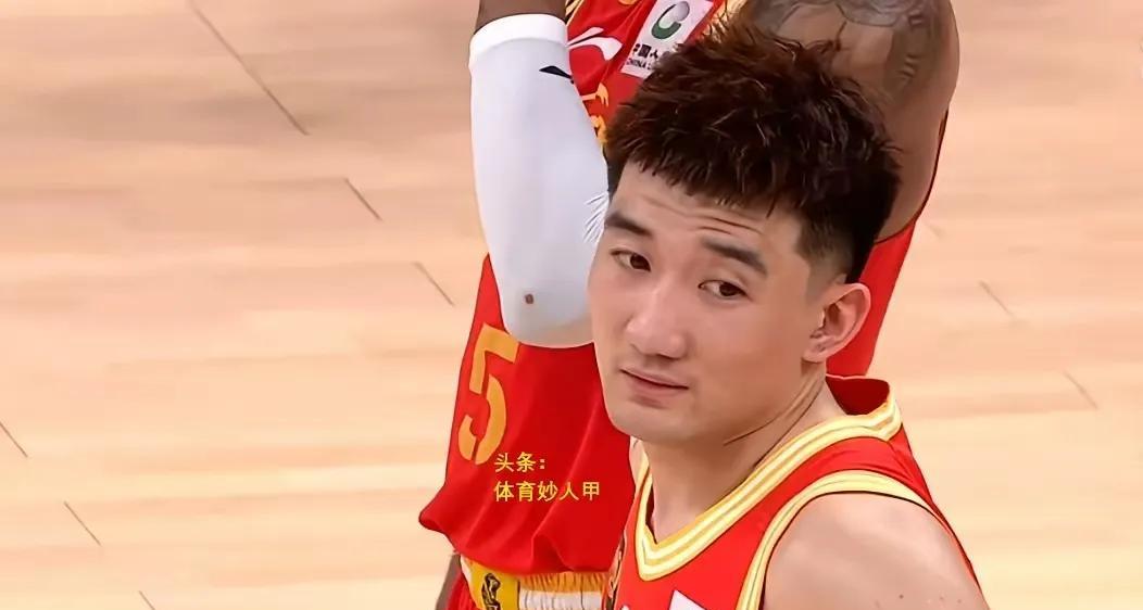 CBA对孙铭徽开出罚单，
罚款5000元，
赛前广厦做好了各种庆祝夺冠的活动筹备