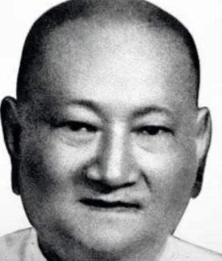 1949年，上海胜利后，我党准备清算青帮老大，助手问陈老总“还有个叫顾竹轩的怎么