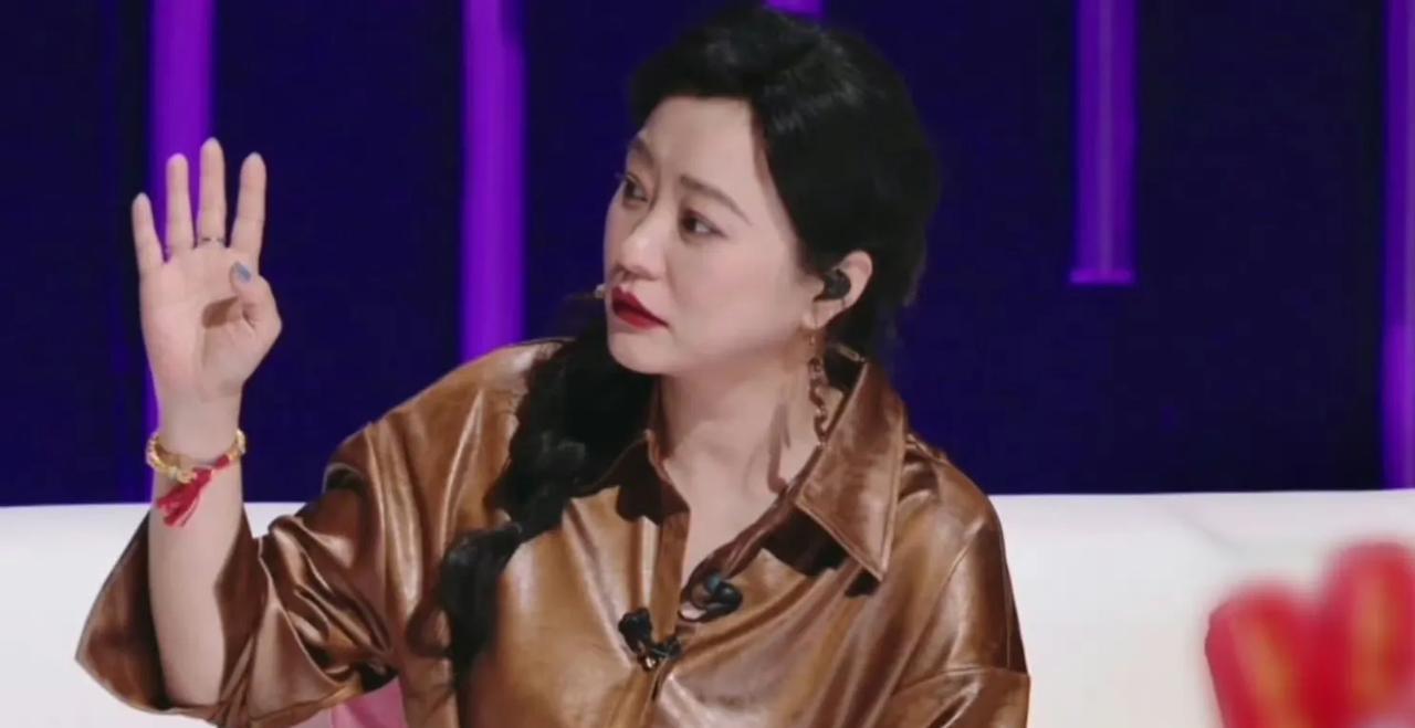家人们！郝蕾录制现场“炸”啦，要改赛制
郝蕾直言现在赛制对演员太不公平，把演员的