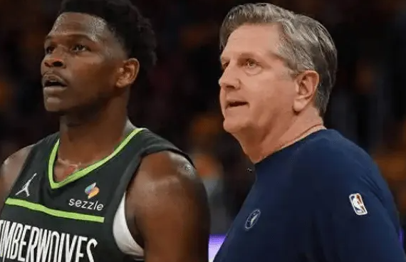 NBA常规赛，森林狼主场迎战凯尔特人的比赛已经结束，最终森林狼以119-115险