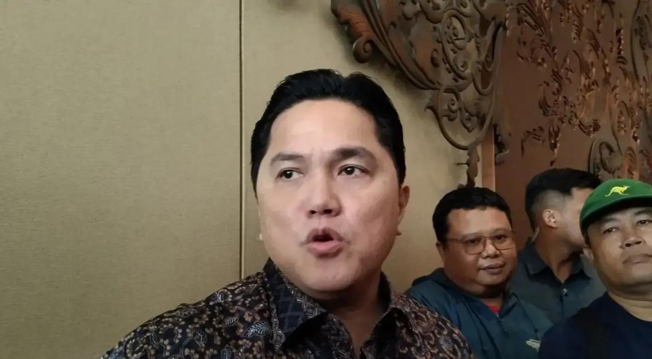 印尼足协主席托希尔暗讽国足实力归化球员没有血缘！今日印尼足协主席托希尔接受媒体采