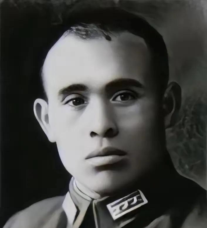 桂柳会战背后的权力博弈与历史谜团
1944年9月，全州失守的消息震动西南。这座被