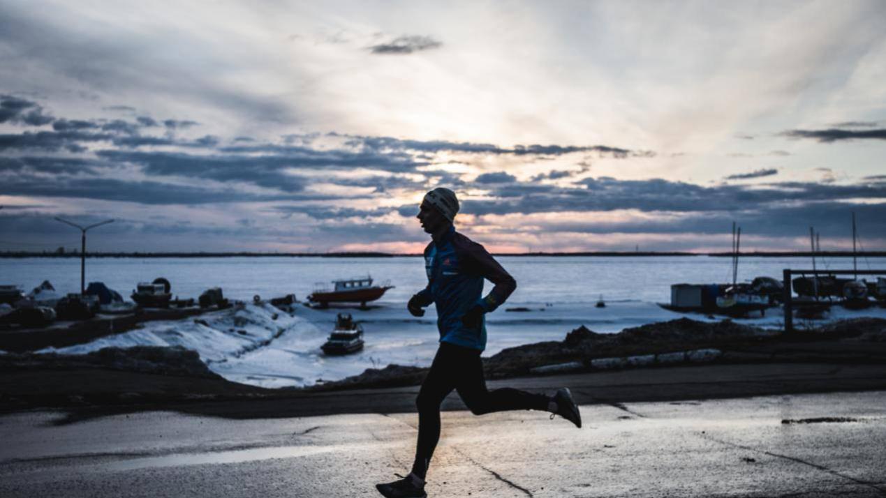 跑步戴什么运动耳机不掉不闷？实测分享十款稳固贴合的运动耳机