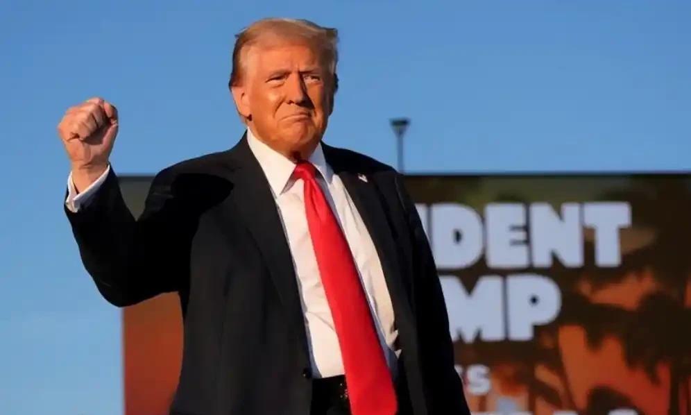 特朗普说中国慌了，到底是谁慌了？这么说吧，小国投降可以当狗，大国投降的结果百分之