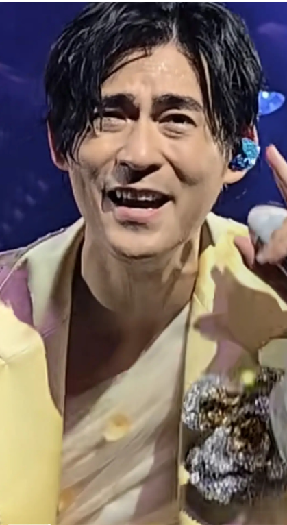 他的保质期好短啊，这还是我印象中的仔仔吗？