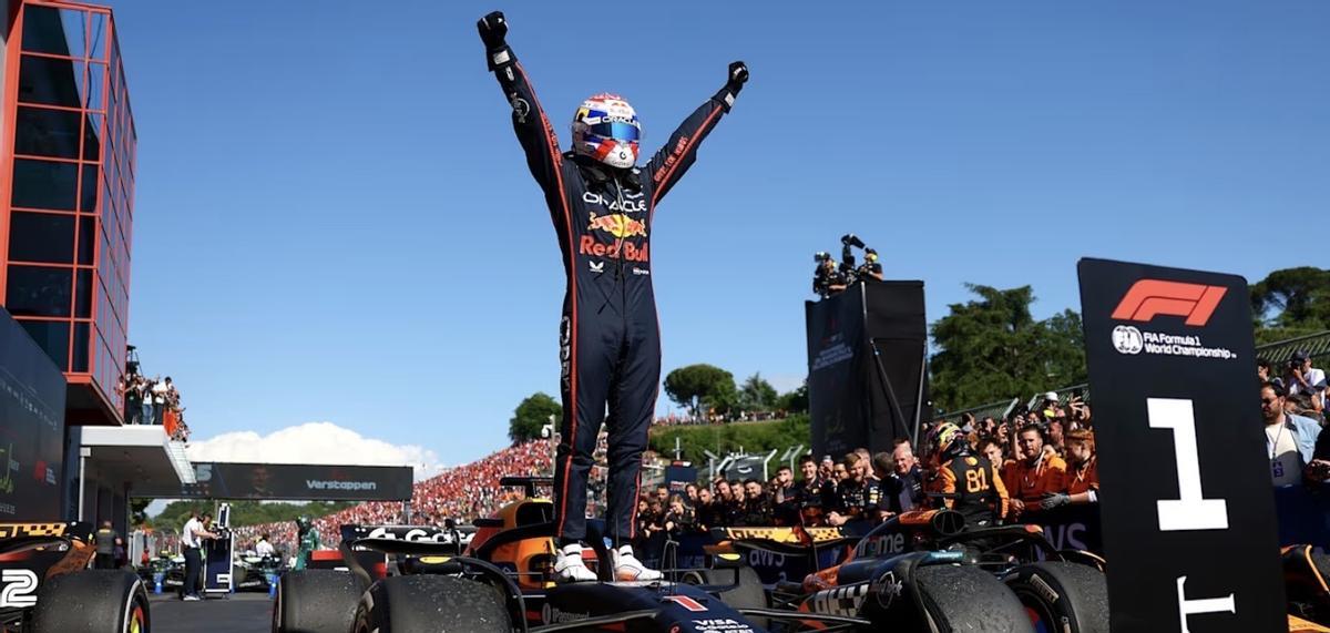 维斯塔潘独霸F1
谁还记得竞争的味道？
2023年21站，他赢19次，单季575