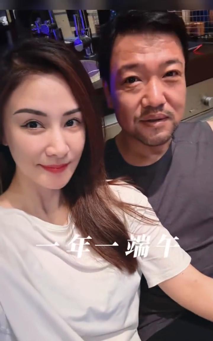 一年一端午，一岁一安康。愿你总是快乐，总是微笑，总是喜悦，总是好运，总是成功。祝