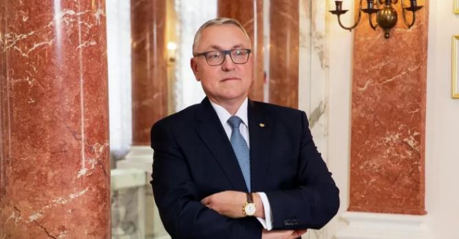 【俄大使：未来关于俄罗斯向欧洲供应天然气的谈判将规模宏大】

2月8日，俄罗斯驻