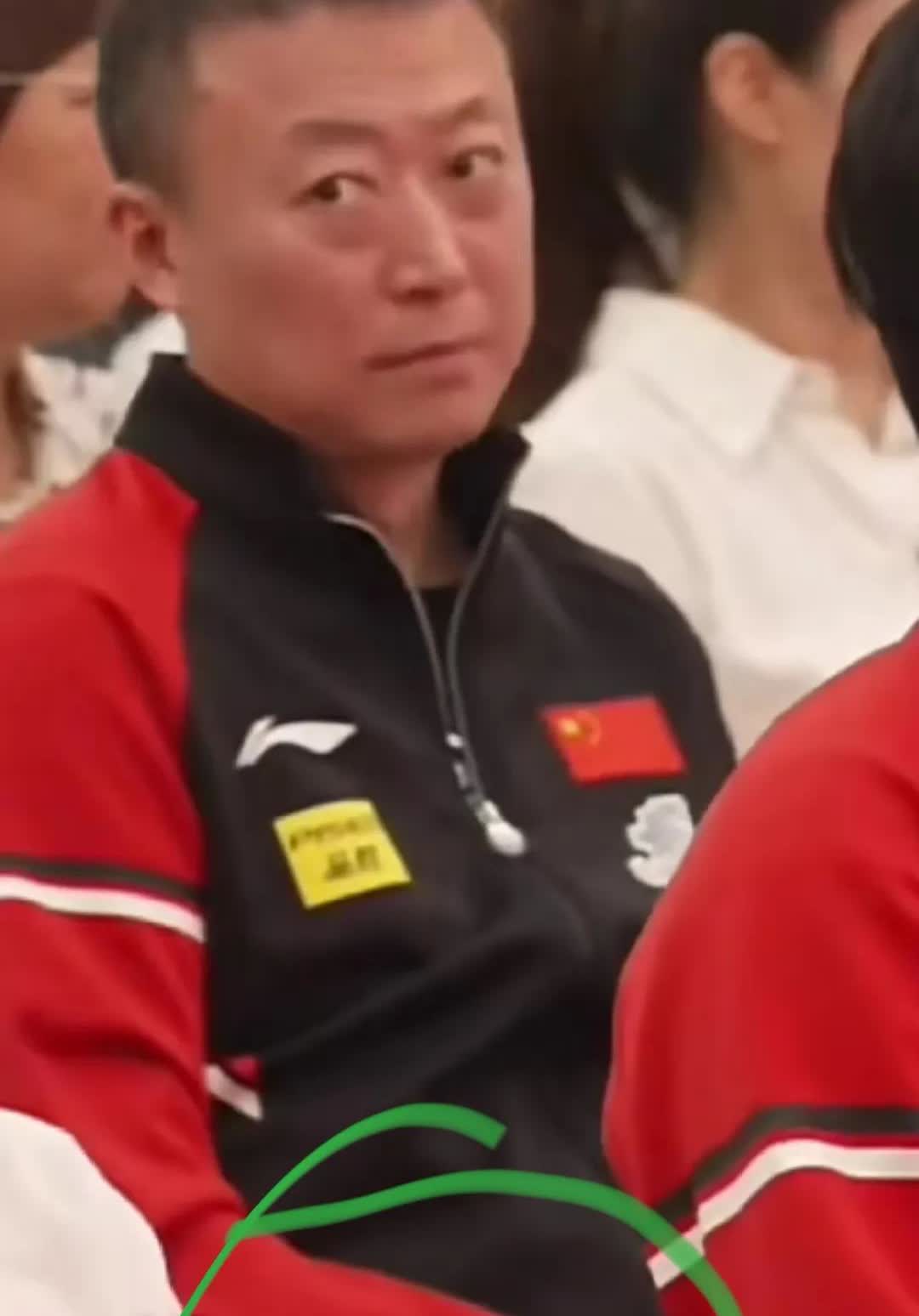 马琳没去美国的真相来了！

今日国乒参加中国邮政的活动，在现场我们看到了马琳