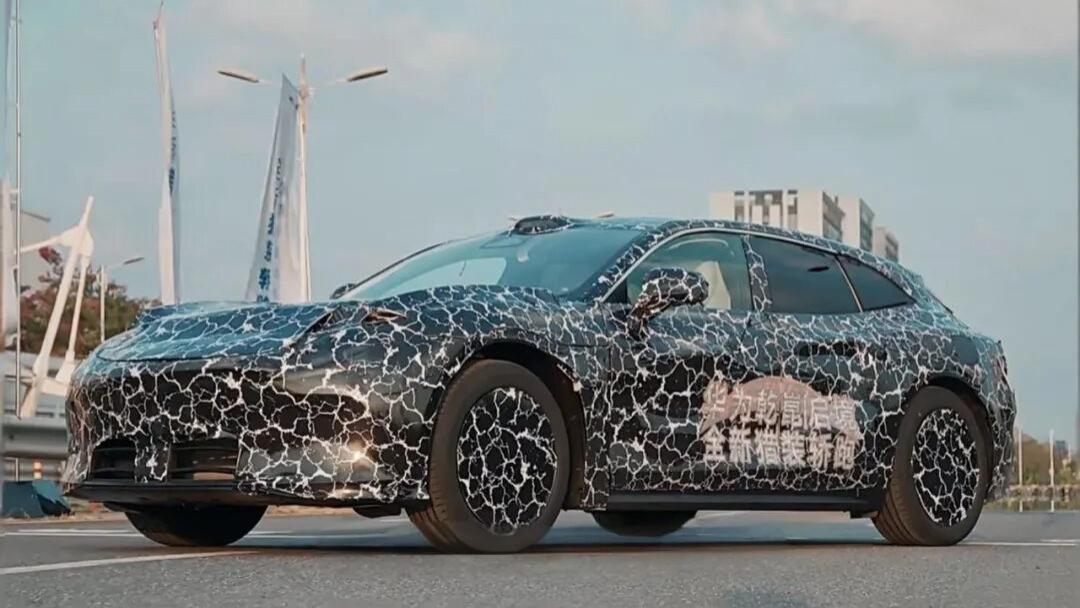 “双境”新车同日现身！猎装轿跑+全尺寸SUV：会火？