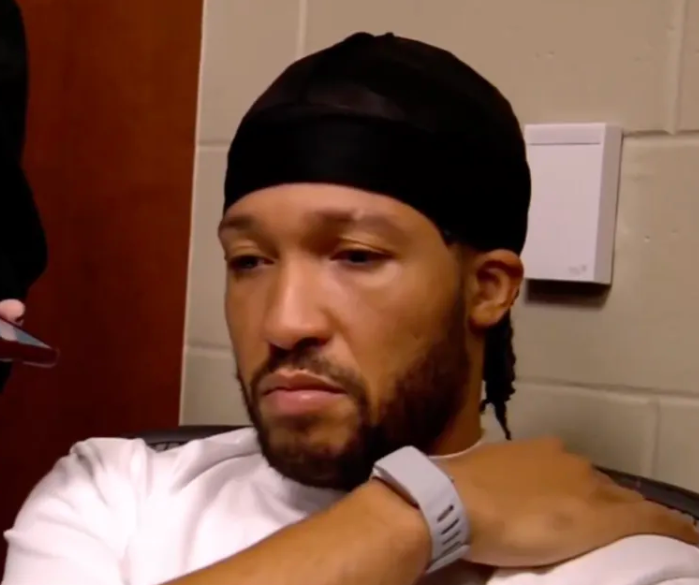 NBA常规赛，尼克斯121-133不敌魔术。
赛后尼克斯球员杰伦-布伦森接受了记