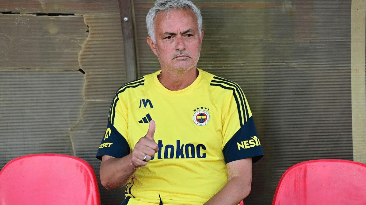 4-0，62岁穆帅发威：率队横扫沙特联豪门，豪取3连胜，杜兰双响炮