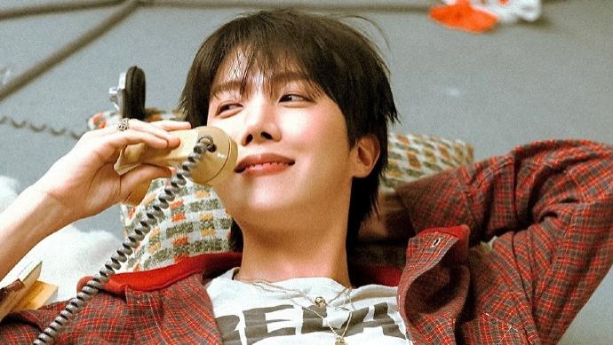 30 秒售罄！J-HOPE 首尔场创 K-pop 巡演纪录