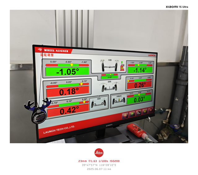 绝版23款LSY君威GS顶配后轮过坑甩尾
24年2月份购买的绝版23款LSY君威