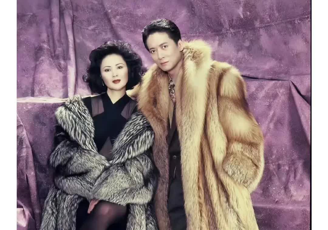原来方刚那么有钱，不是因为自己拍戏赚的多，而是家境好，做生意也成功。很多人知道方