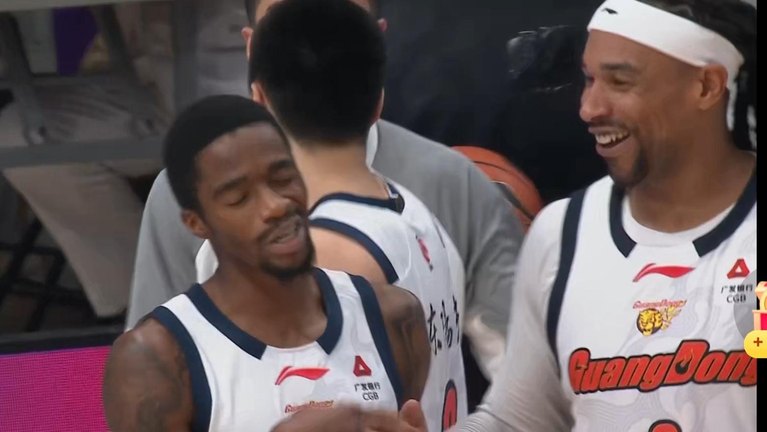 我命由我不由天！广东无惧伤病潮拿下北控！杜峰赛后点出胜利关键