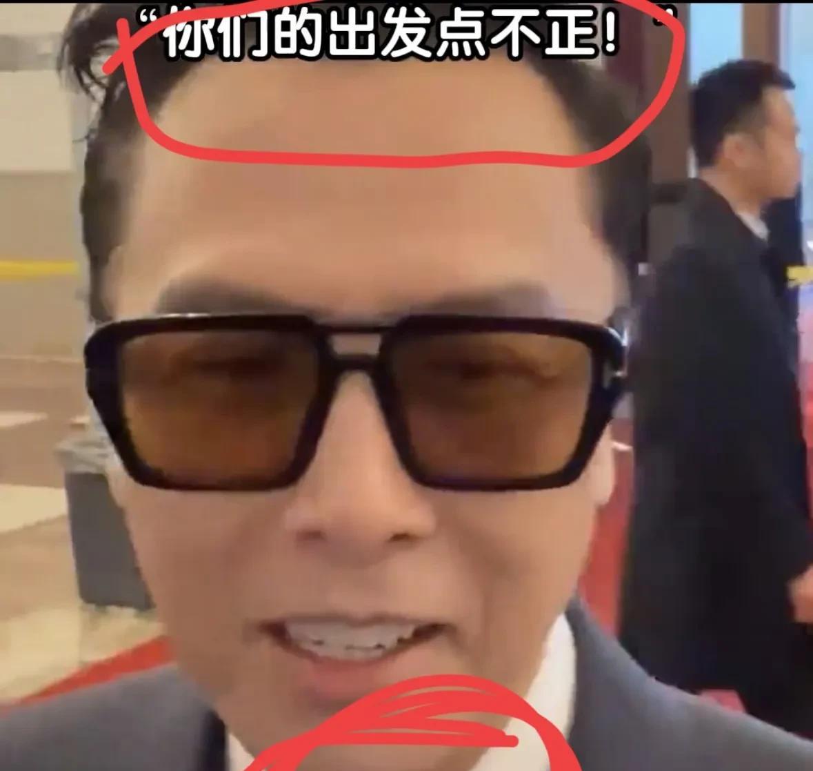 我的老天奶，甄子丹简直太敢说了！
真的被他狠狠圈了一波粉！
台媒采访时，甄子丹霸