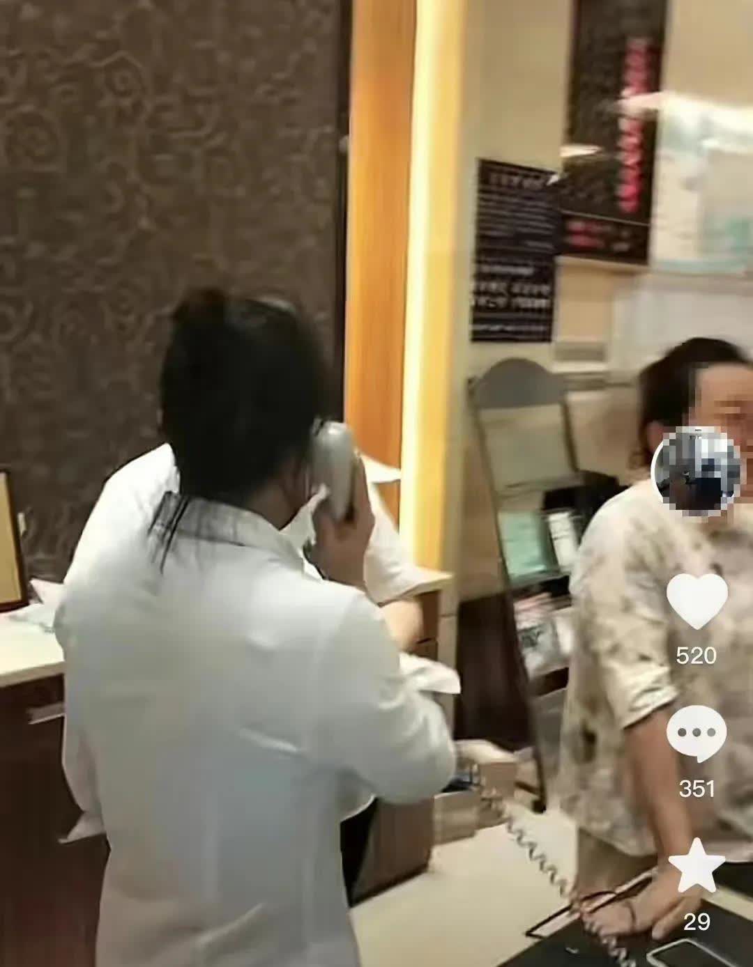 湖北，一男子在某宾馆订了10桌酒席，宴请宾客，谁曾想到，因为客人弄断了一根筷子，