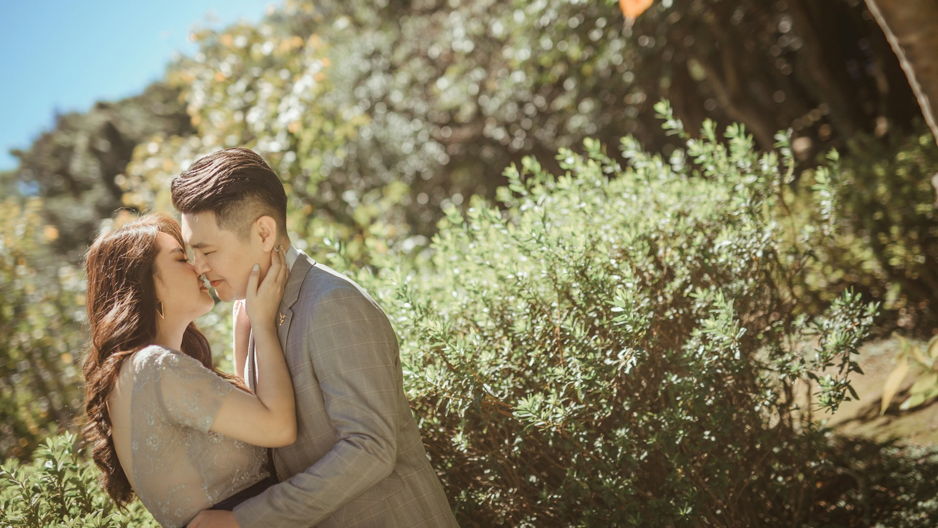 亲密时刻‘软’下来的背后，藏着一个‘讨好型人格’的压力