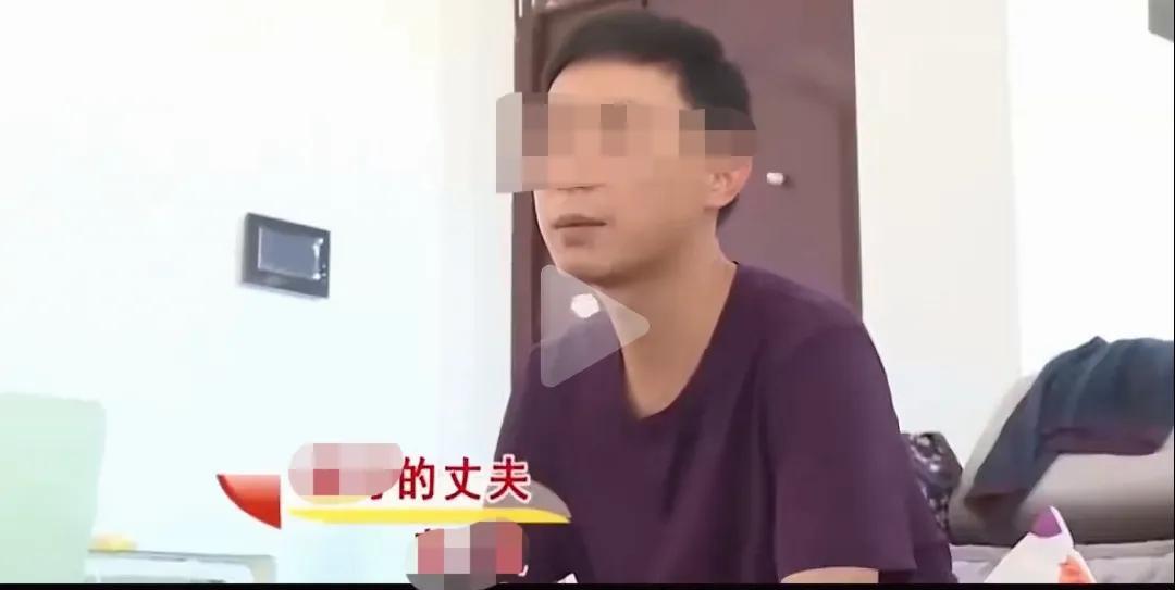 “太气人了！”46岁女高管嫁给小6岁老公，只因不愿遵守家规，将每月21000元工