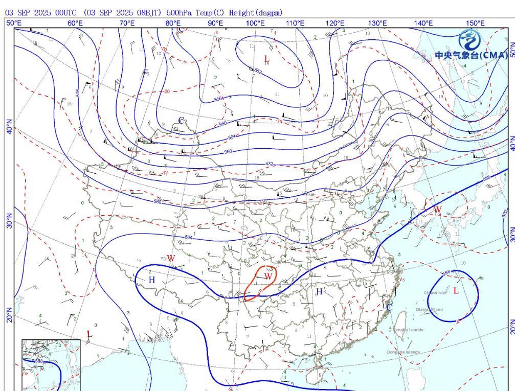 从今天的天气图实况来看，今天副热带高压依然控制了南方大部分地区，而且从高空700
