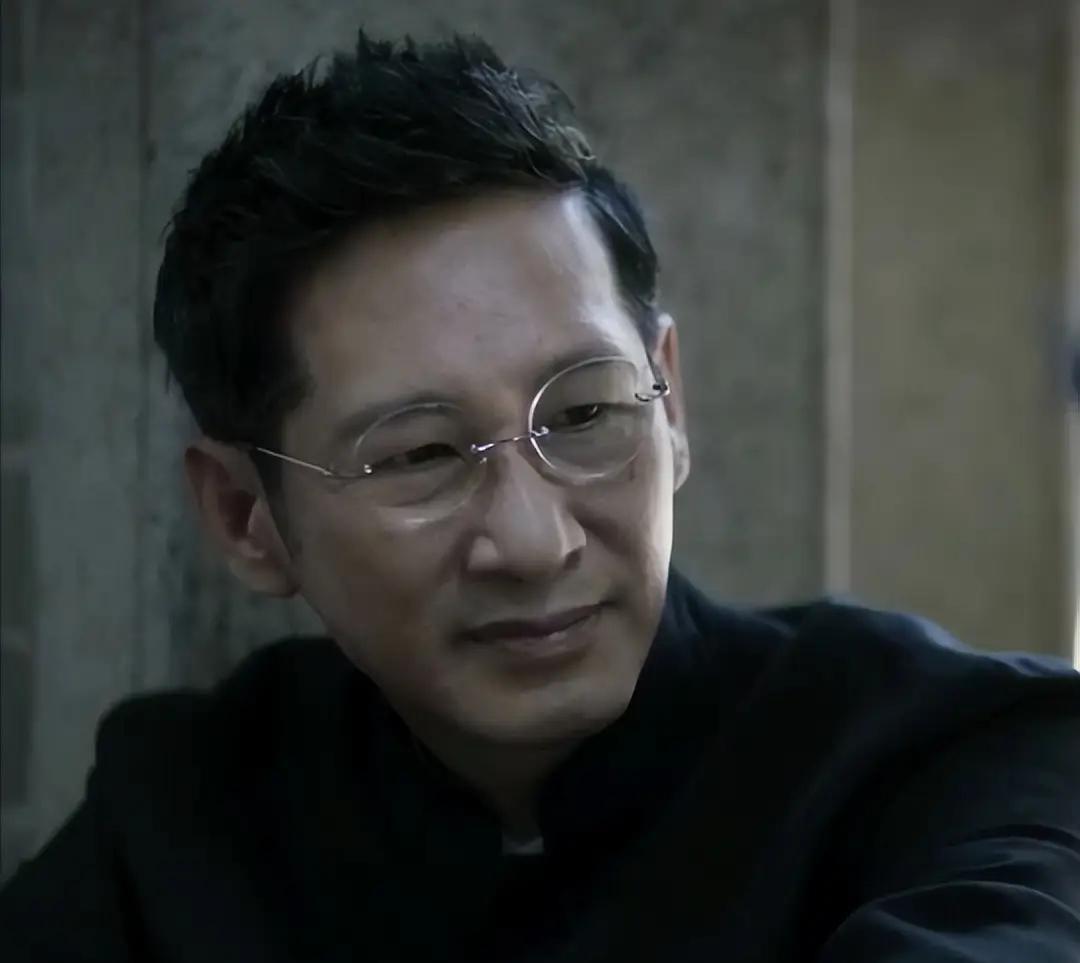 #性格会决定人生吗#
这问题真不好一刀切地回答，但咱掰开揉碎聊聊，你肯定能找到共
