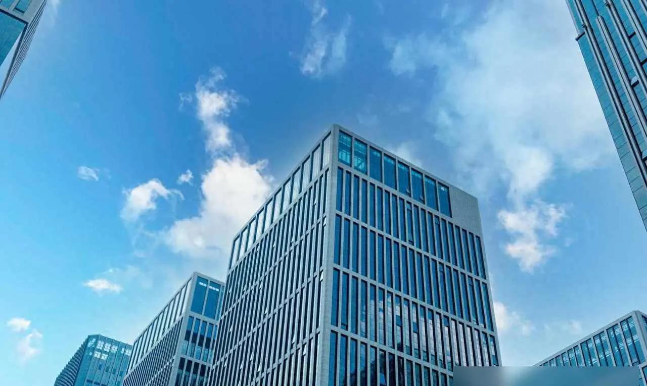 芯片禁令松动，国会叫停激化中美科技战，谁在背后操控AI军备竞赛
美国国会共和党议