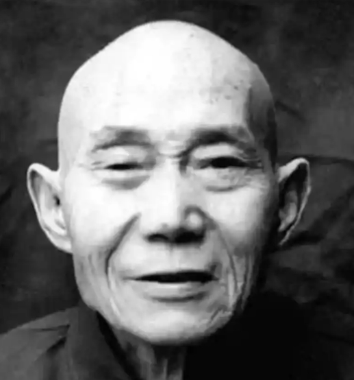 1940年，吴凤翔刺杀日军少将，走到门口时，他发现里面有好几名日军，刺杀没有把握