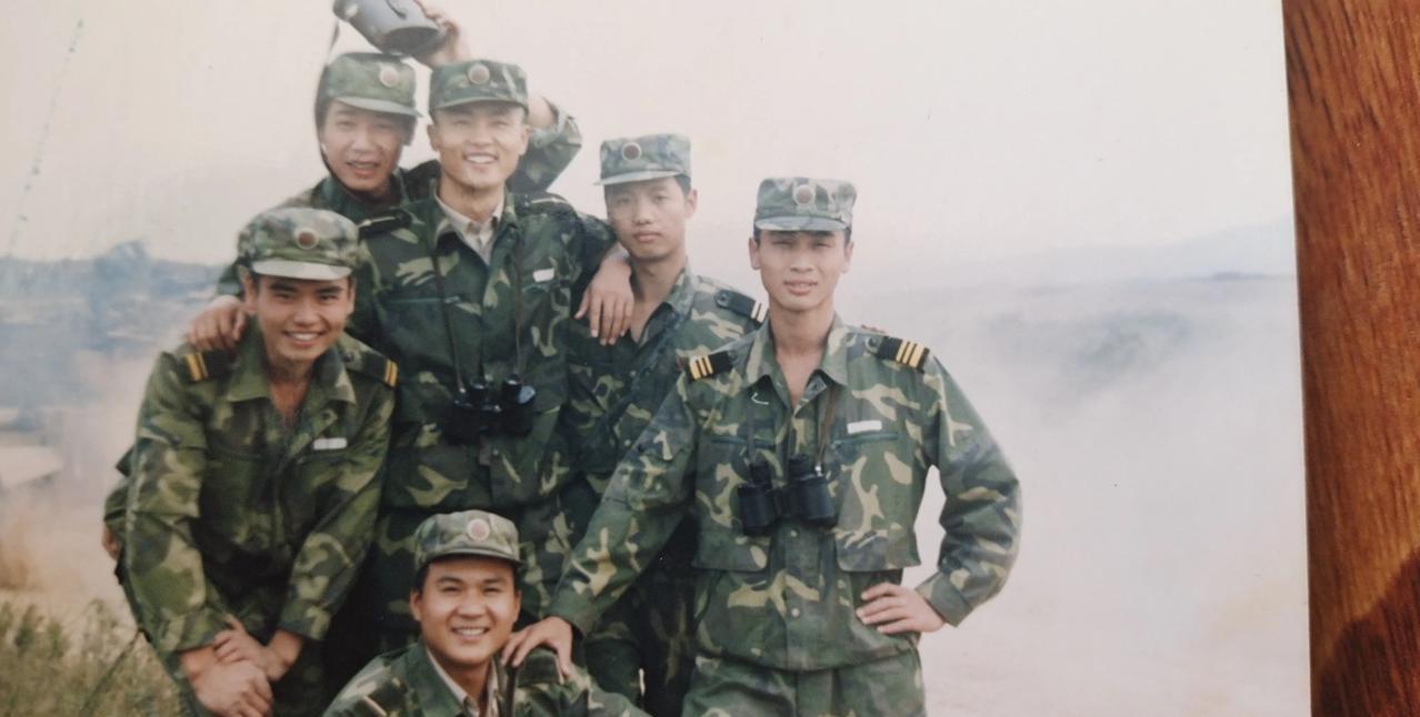 #你有当兵的经历吗# 我在1994年北上徐州成为一名光荣的人民解放军，在部队的锻