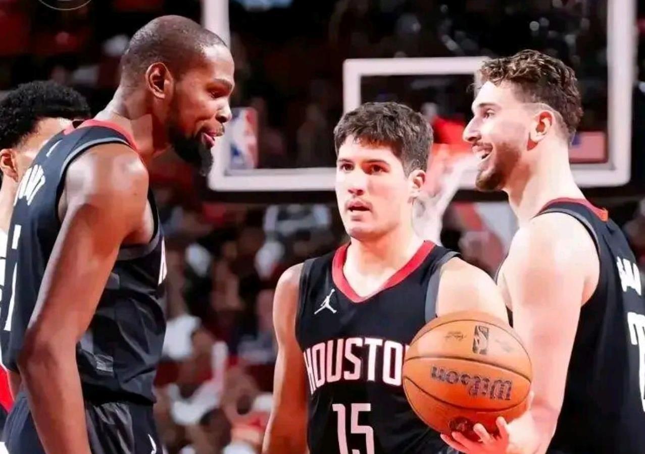 没有一只球队会说目标不是冠军，休赛期窝火目的肯定是为了夺冠补强的，但是老范报销 