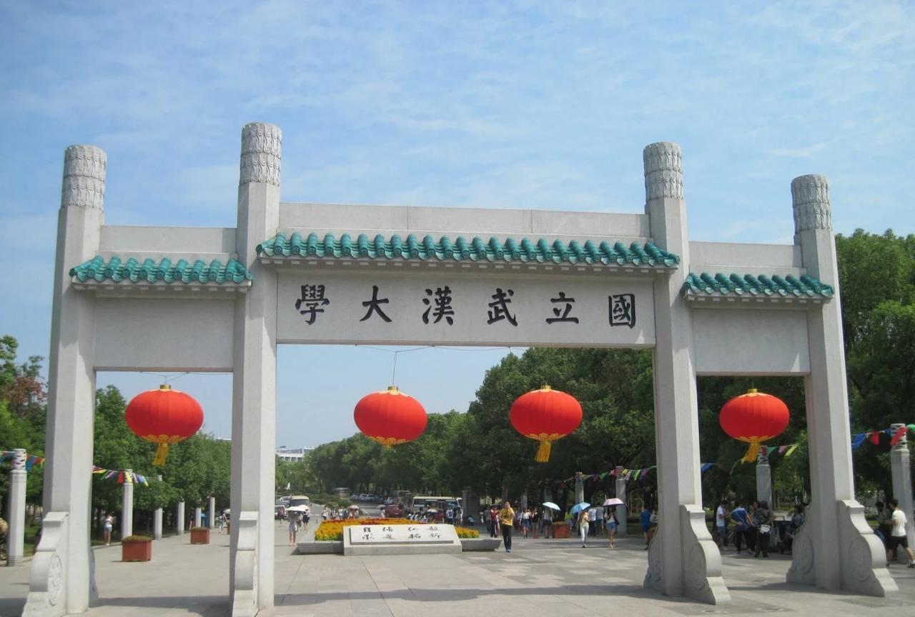不懂就问
武大肖同学的处分已被撤销，那杨同学诬告一事又该如何呢？难道就要这样不了