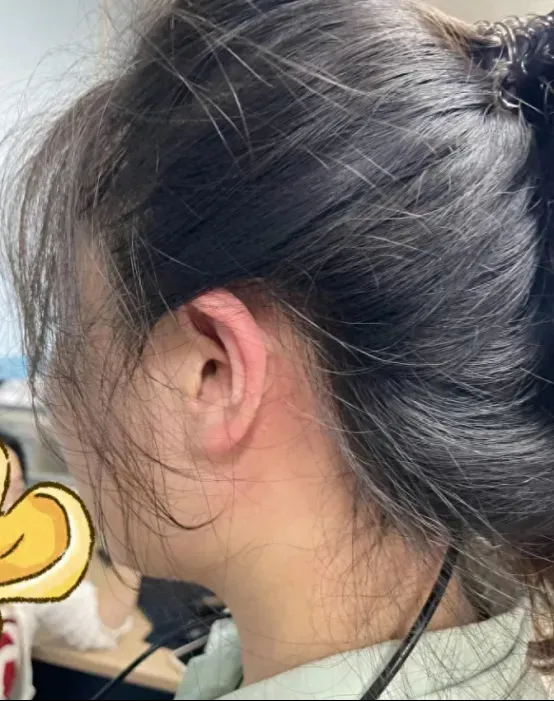 巨婴老师遇上巨婴学生，有理说不清。巨婴老师圣母心，让巨婴学生背诵劝学篇，说背不下