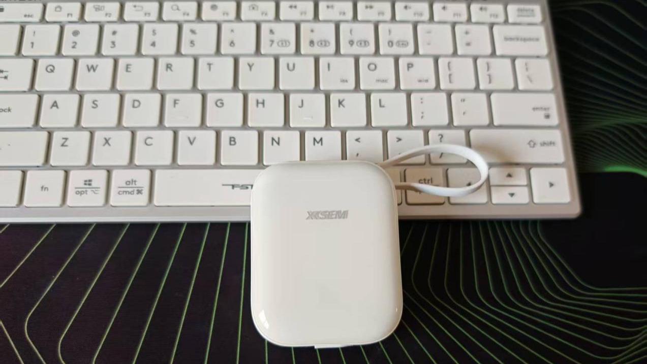 西圣PB-S充电宝：百元价位的安全与实用之选