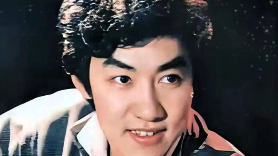 原来他已去世13年！曾上春晚一夜爆红，55岁病逝无儿无女太凄凉