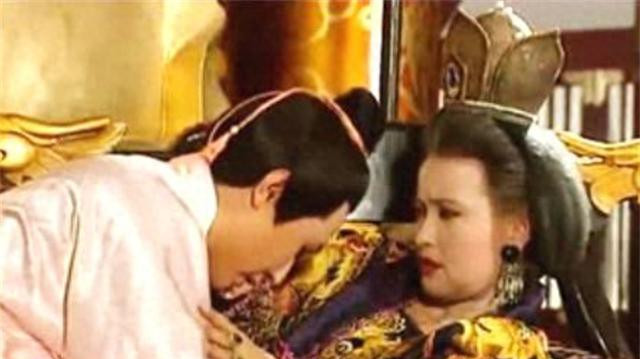 694年，70岁武则天半夜肚子疼，召来御医沈南璆看