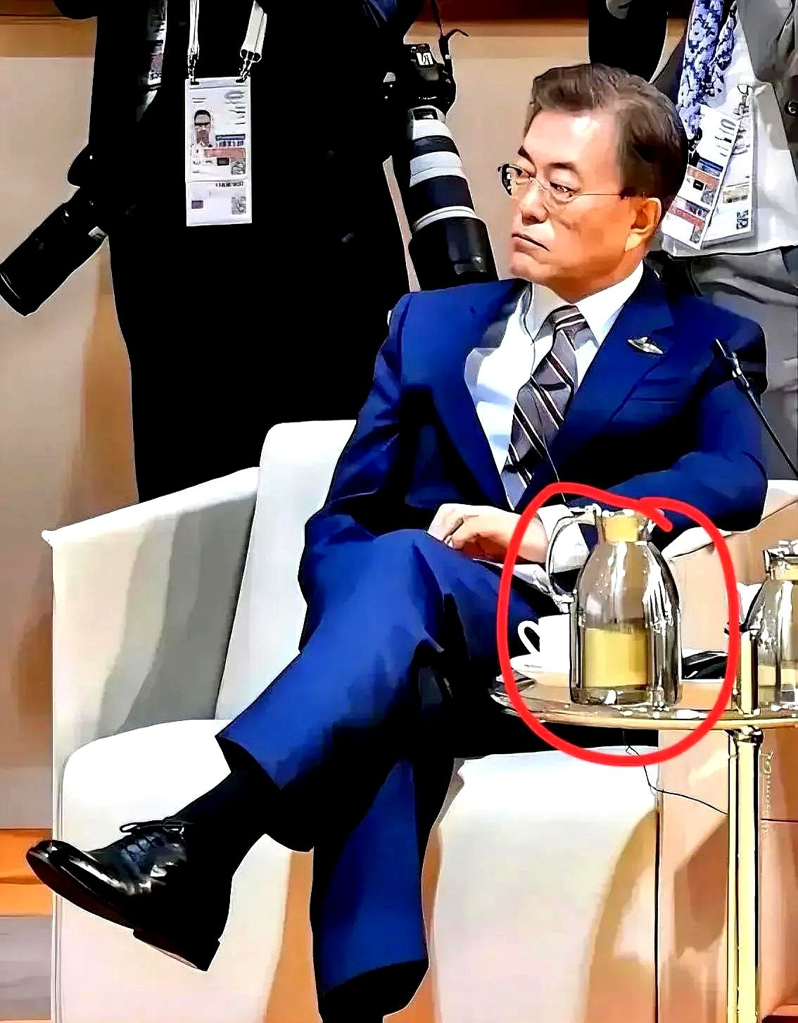 老爷子回国会，这是要搞事情啊











---









