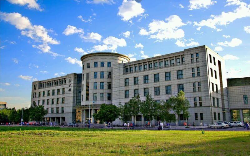 东北林业大学和东北农业大学哪个好？